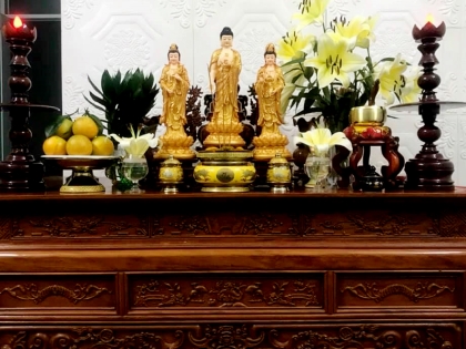Thỉnh bát hương thờ Phật như thế nào cho thanh tịnh và đúng pháp?