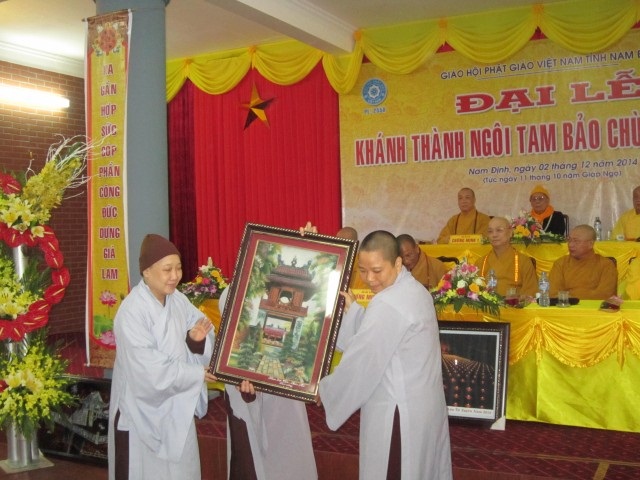 chua hoang mai25.jpg