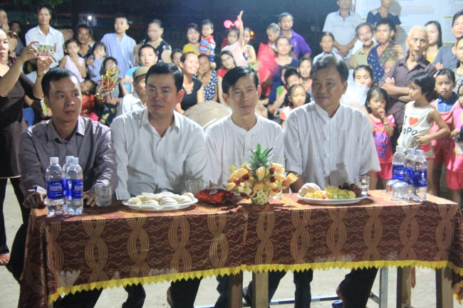 nguoiphattu.com_dem hoi trang ram19.jpg