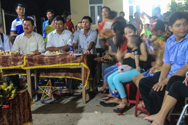 nguoiphattu.com_dem hoi trang ram27.jpg