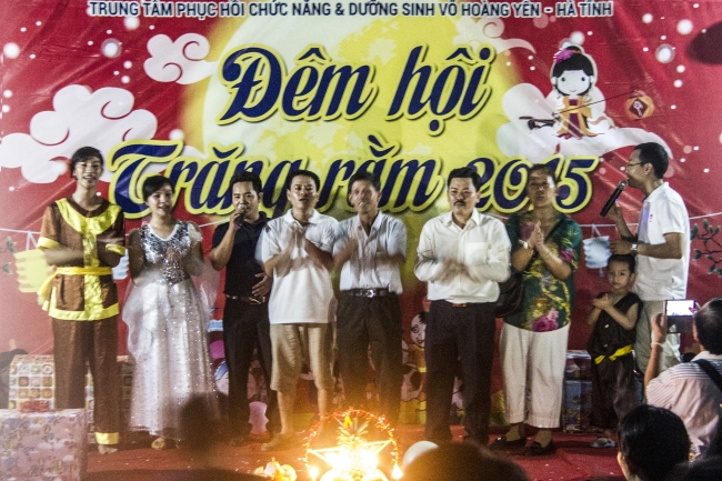 nguoiphattu.com_dem hoi trang ram30.jpg