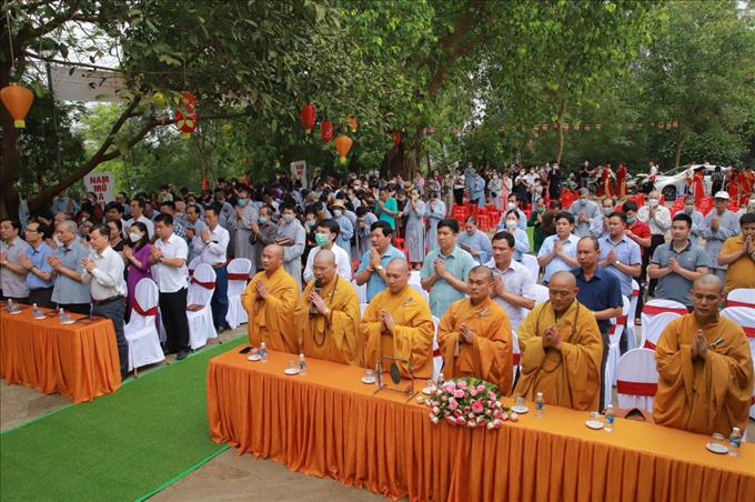 Phật giáo Thành phố Hà Tĩnh tổ chức đại lễ Phật đản PL 2566