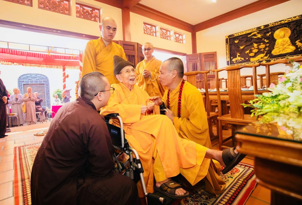 chuaphuclam_thichminhtri_chuaphuclambienhoa0.jpg