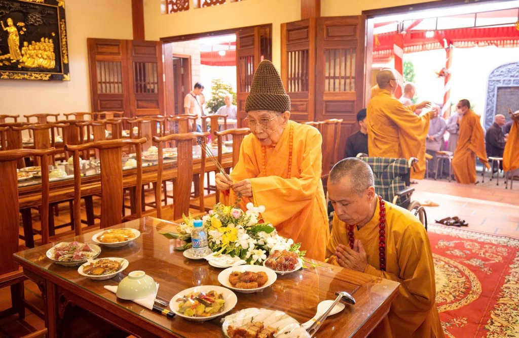 chuaphuclam_thichminhtri_chuaphuclambienhoa12.jpg