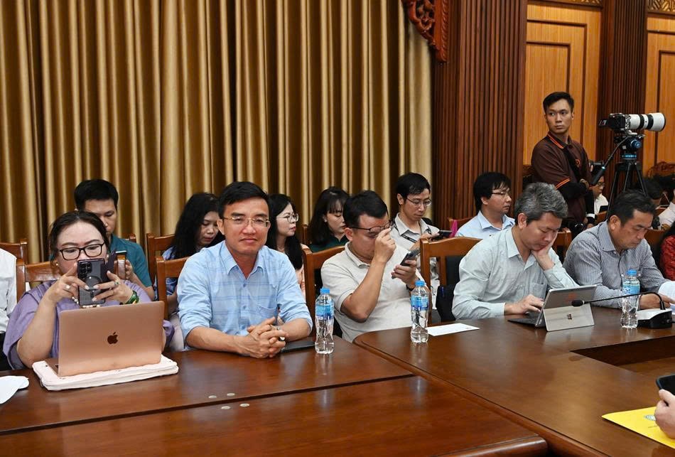 gaibaochiphatgiaotoanquoc_baophatgiao_bantruyenthongphatgiao7.jpg