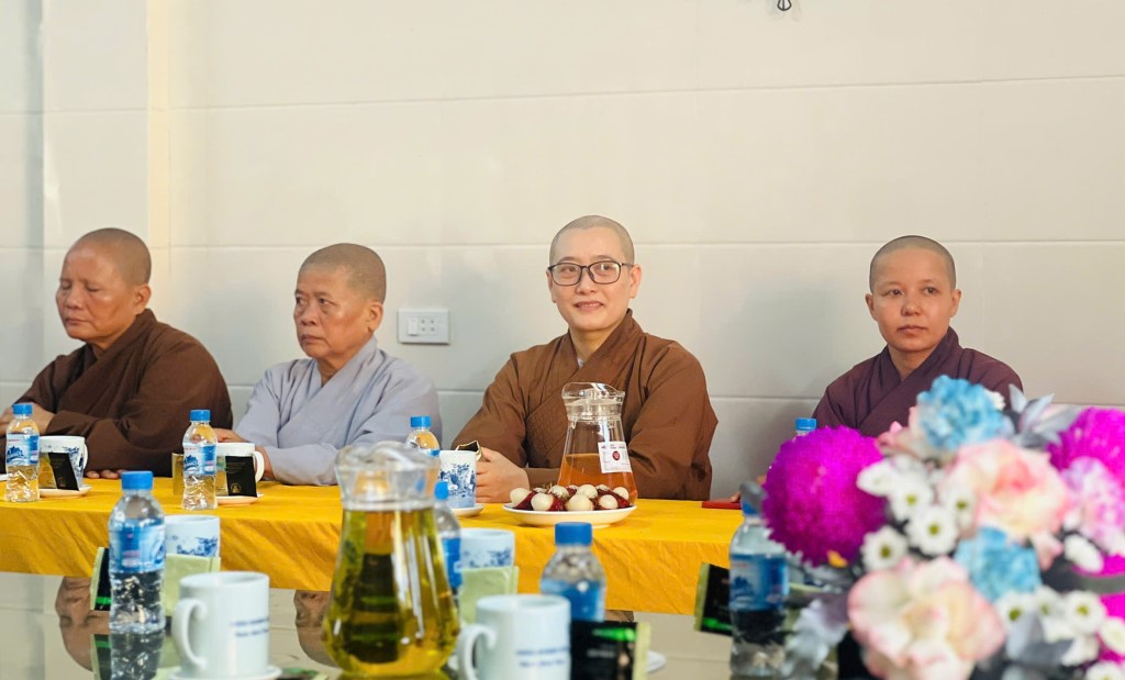 phatgiaohuyenthachha_chuakhanhluu_dunghoatdongphatgiaohuyen_npt5.jpg