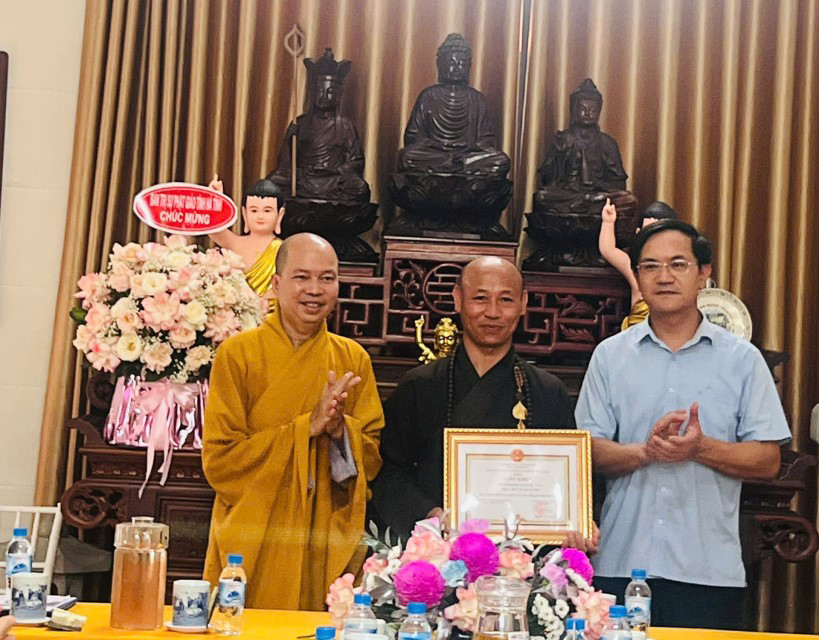 phatgiaohuyenthachha_chuakhanhluu_dunghoatdongphatgiaohuyen_npt8.jpg