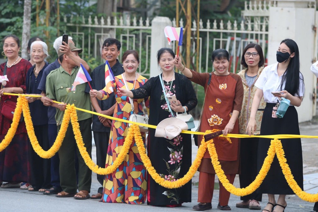 xaloiducphat_xaloitaichuachuong_chuachuonghungyen_xaloi_nguoiphattu10.jpg