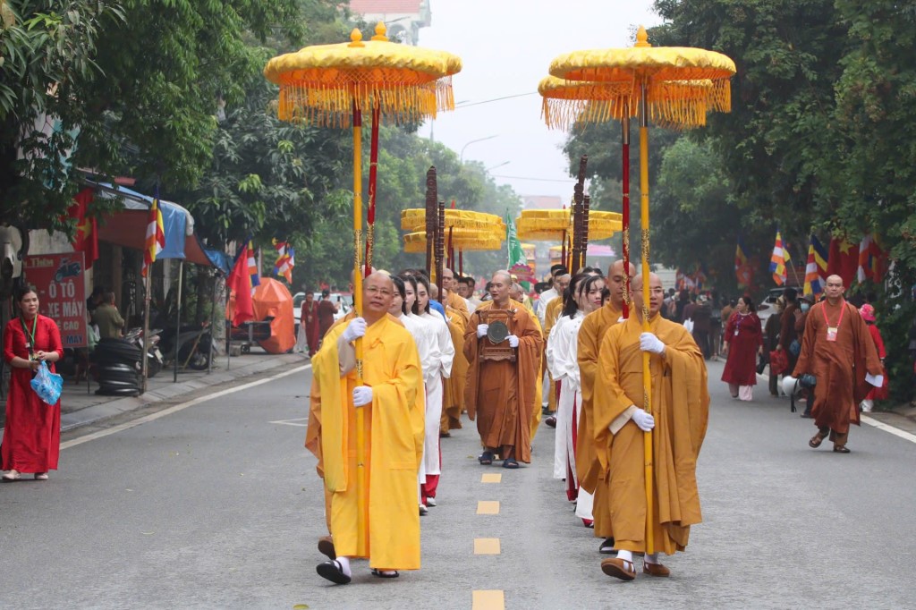 xaloiducphat_xaloitaichuachuong_chuachuonghungyen_xaloi_nguoiphattu22.jpg