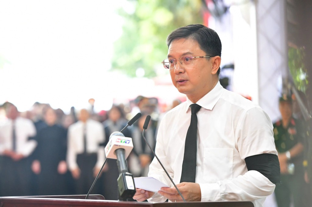 731-hai-cot-liet-si-duoc-tro-ve-noi-an-nghi-hanh-trinh-tri-an_nguoiphattu_com1.jpg