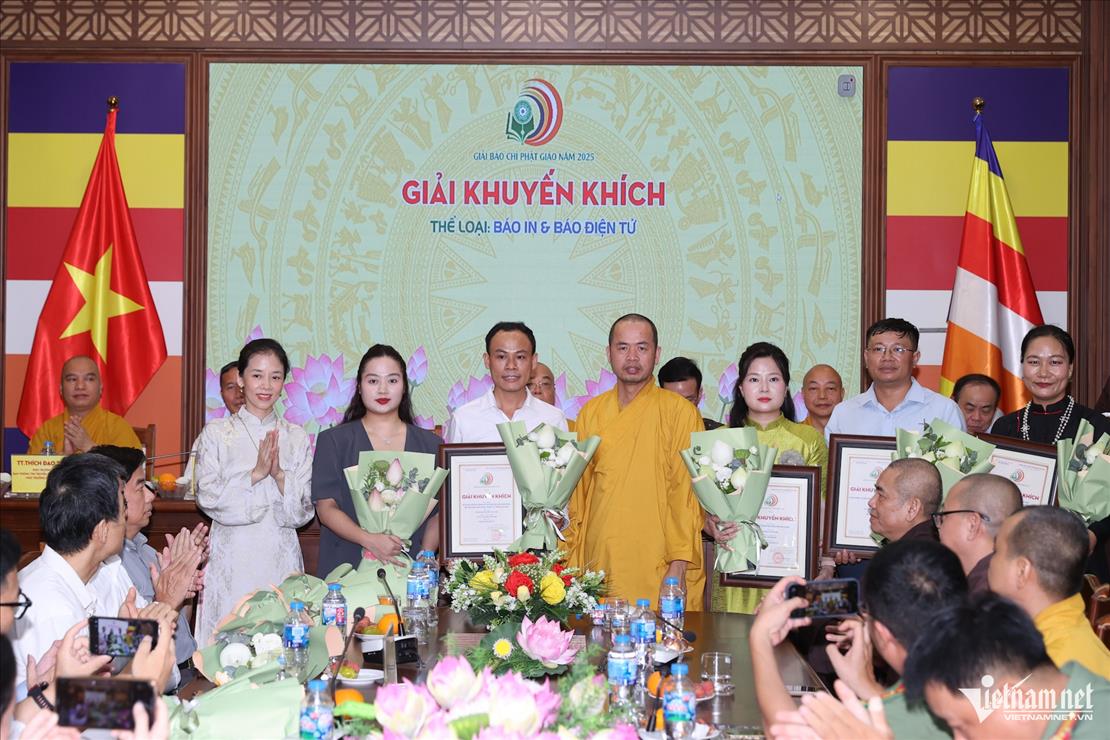 giai-thuong-bao-chi-phat-giao-nam-2025g.jpg