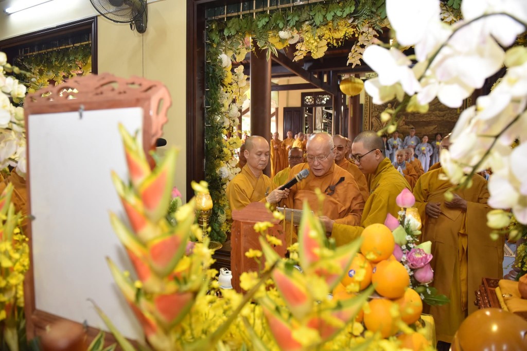 nguoiphattu.com_phung-tong-kim-quan-co-ni-truong-thich-nu-nhu-tinh-tai-thien-vien-linh-chieu12.jpg