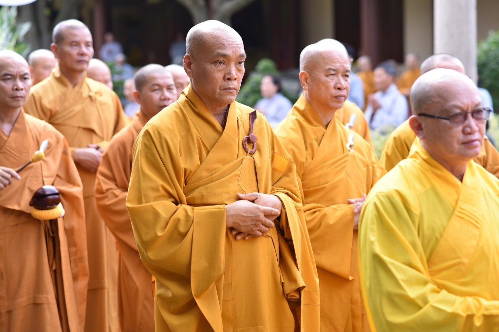 nguoiphattu.com_phung-tong-kim-quan-co-ni-truong-thich-nu-nhu-tinh-tai-thien-vien-linh-chieu16.jpg
