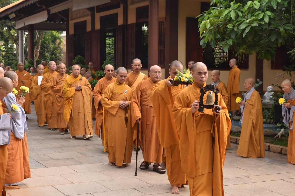 nguoiphattu.com_phung-tong-kim-quan-co-ni-truong-thich-nu-nhu-tinh-tai-thien-vien-linh-chieu2.jpg