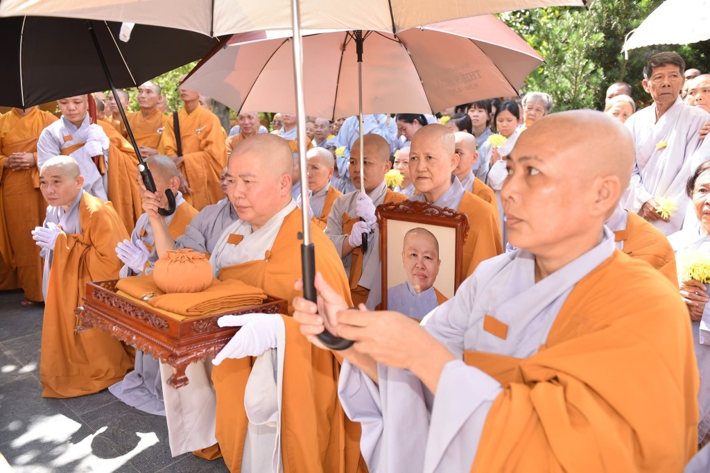 nguoiphattu.com_phung-tong-kim-quan-co-ni-truong-thich-nu-nhu-tinh-tai-thien-vien-linh-chieu37.jpg