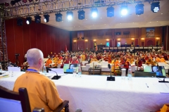 Đức Pháp chủ Giáo hội Phật giáo Việt Nam diễn thuyết mở đầu phiên Hội thảo của Tăng đoàn thế giới