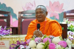 HT.Danh Lung chia sẻ 'Công tác Hoằng pháp Phật giáo Nam Tông Khmer' tại khóa tập huấn nghiệp vụ Hoằng pháp 