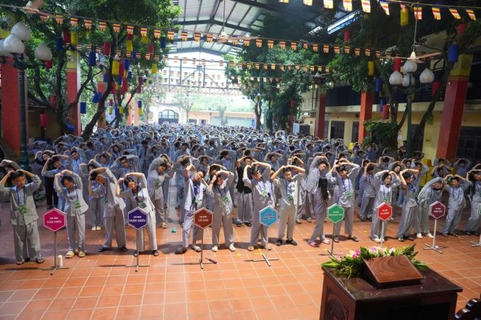 Ngày tu tập thứ hai với hạnh 'Bao Dung' tại khóa tu mùa hè chùa Bằng