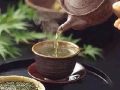 Tản mạn bên tách trà ngày cuối năm