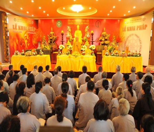 Chư tôn đức Ban hoằng pháp TƯ thuyết giảng tại Thiền viện Sùng Phúc