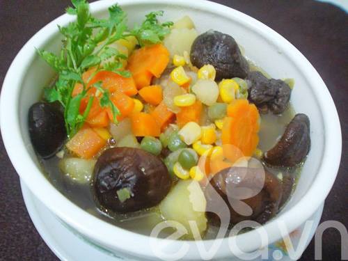 Canh ngũ sắc ngon miệng cho ngày tết