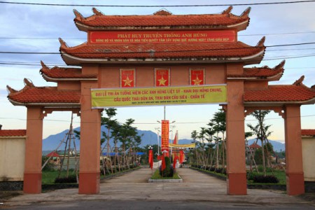 Đà Nẵng: Đại lễ cầu siêu các anh hùng liệt sĩ tại xã Hòa Tiến