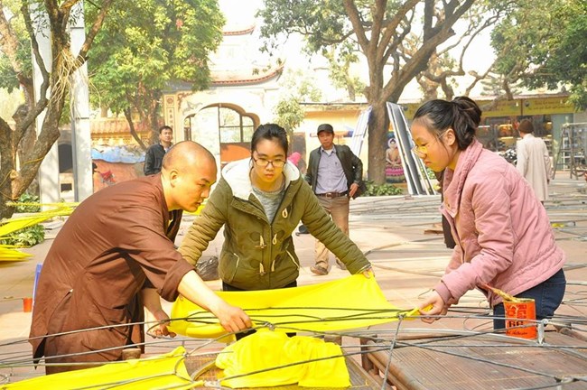 Chùa Bằng trước giờ khai mạc lễ kỷ niệm Đức Phật Thích Ca Mâu Ni thành đạo