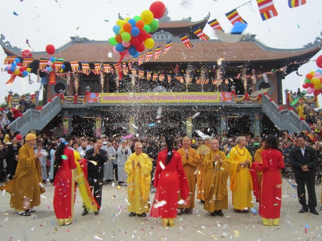 Nam Định:  Chùa Hoàng Mai tổ chức lễ khánh thành ngôi Tam Bảo