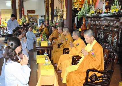 Đà Nẵng: Lễ Vu Lan tại Đạo tràng an cư chùa Hưng Quang