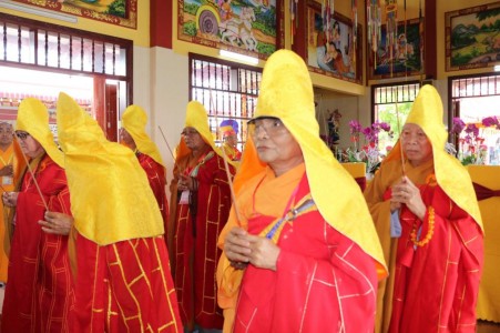 Long An: Lễ tạ đàn Dược Sư chùa Linh Nguyên