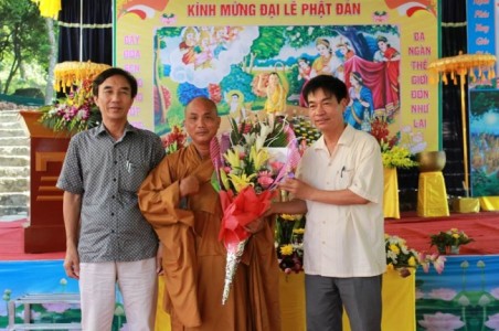 BTS GHPGVN thị xã Hồng Lĩnh tổ chức đại lễ Phật đản PL 2559