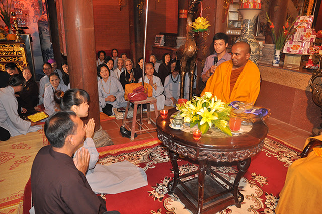  Sư MaNo trụ trì Bồ Đề Đạo Tràng viếng thăm chùa Thành Lạng Sơn