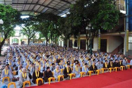 Đạo tràng Pháp Hoa Chùa Bằng ngày tu an lạc
