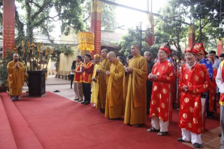 Trang nghiêm lễ Giỗ Quốc Tổ Hùng Vương tại Chùa Bằng 