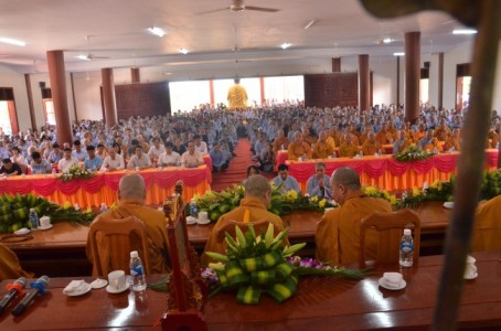 Hà Tĩnh: Hơn 1000 người dự lễ khai pháp khóa hạ An cư 2020