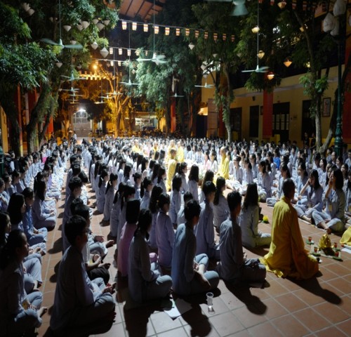 Hà Nội: 500 bạn trẻ học hạnh Bao dung tại khóa tu mùa hè
