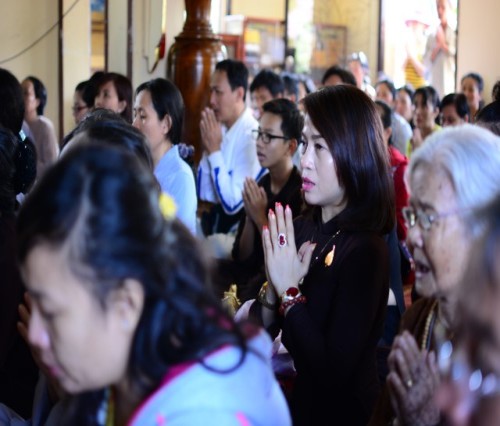 Chùa Giác Ngộ 1000 Phật tử hành hương thập tự đầu năm Bính Thân