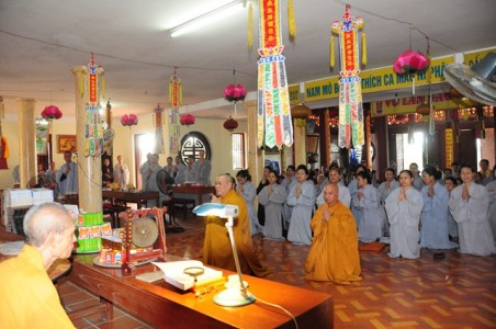 HT. Thích Bảo Nghiêm thăm và chỉ đạo công tác an cư tại Hà Nội