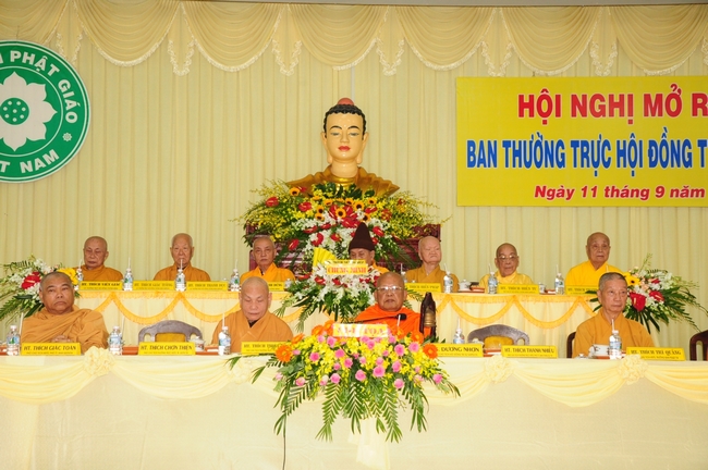 Hội nghị bất thường: Bất thường và bình thường