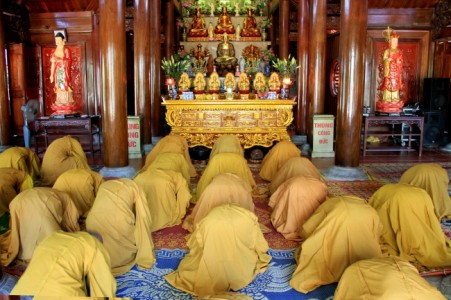 Hà Tĩnh: Lễ bố-tát tụng giới và họp Ban Tổ chức Đại hội Phật giáo lần thứ III