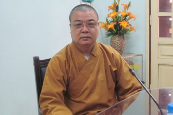 Đừng mất tiền thật để mua tiền giả