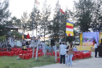 Vu lan đầu tiên về với ngôi chùa Khang Quý linh thiêng