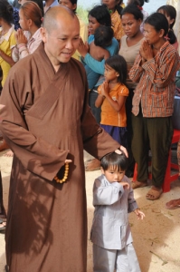 TT Thích Chân Tính Hoằng Pháp tại Campuchia