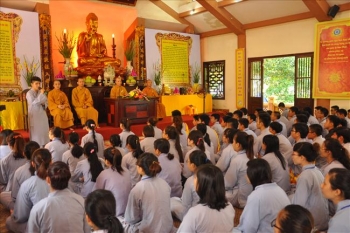 Khai mạc khóa tu Vu Lan Báo Hiếu tại Chùa Bằng năm 2013