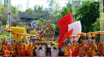 Lễ kỷ niệm 50 năm Bồ tát Thích Quảng Đức tự thiêu