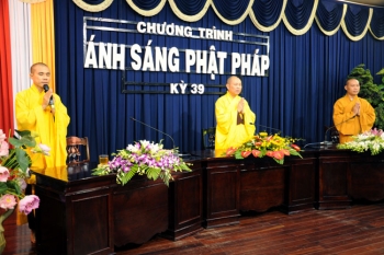 Chùa Hoằng Pháp: Chương trình Ánh Sáng Phật Pháp kỳ 39