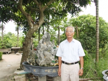 Thầy giáo trường làng xây chùa bạc tỷ