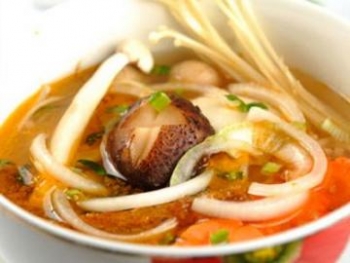 Độc đáo bún chay Huế