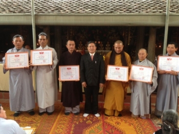 Chùa Chí Linh Nghệ An nhận giấy khen của UBND huyện