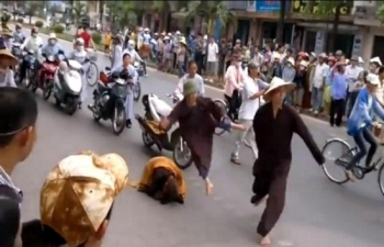 Diễn biến mới nhất về nhóm người &quot;tự nguyện&quot; đi theo Đại đức T. Tâm Mẫn